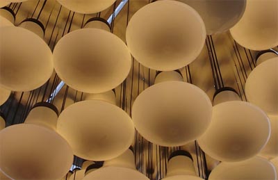 Tom Dixon. design sostenibile, lampada glowb