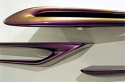 Zaha HAdid limited Version: mensole Serif